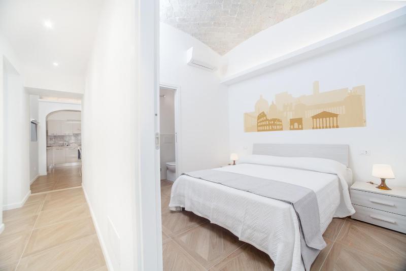 Groundfloor wonderfull apartment — отель с удобным расположением в Риме