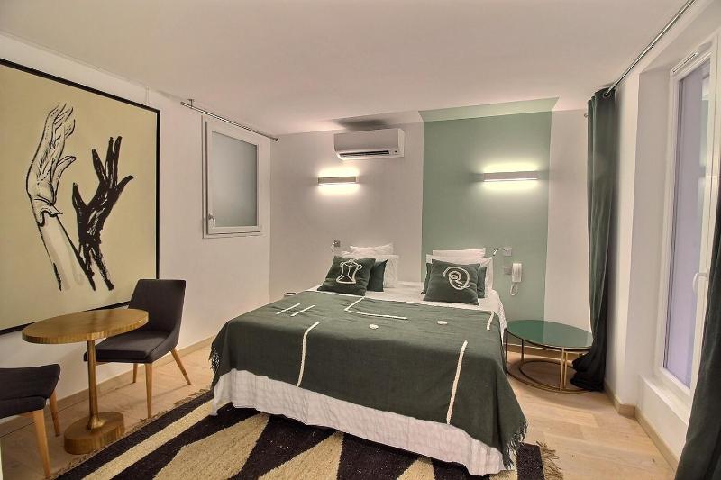 S18903 - Studio 1 personne a Paris — отель в Париже, Франция