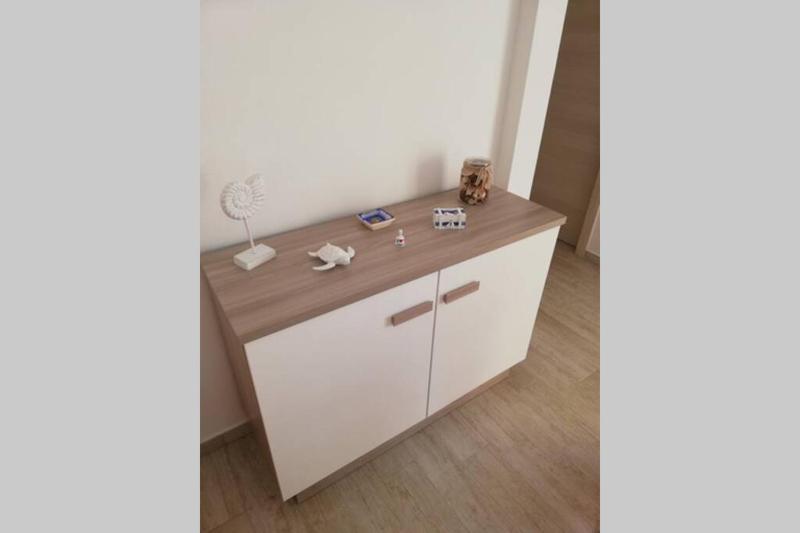 Trilocale Vista Mare a Badesi - Lusso con Piscina
