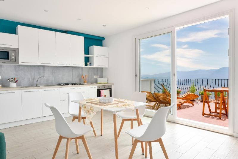 Su Gorropu a Baunei - Appartamento Vista Mare