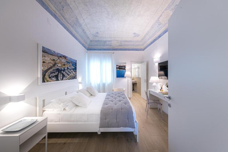 Цены на La Home42 Suite в Палермо