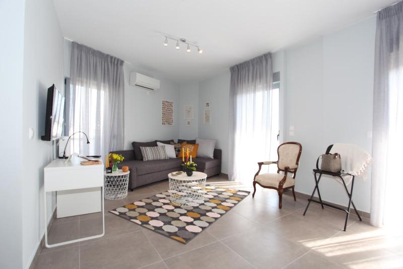 Edem Beach Apartment with Sea View by Athenian Homes — комфортный отель в Афины