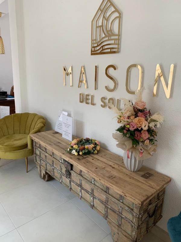 Maison del Sole a Terra Mala - Elegante Hotel Vicino Mare