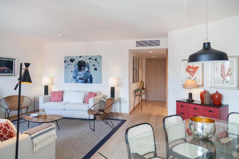 FLH Marques Homey Apartment — отель в Лиссабоне, Португалия