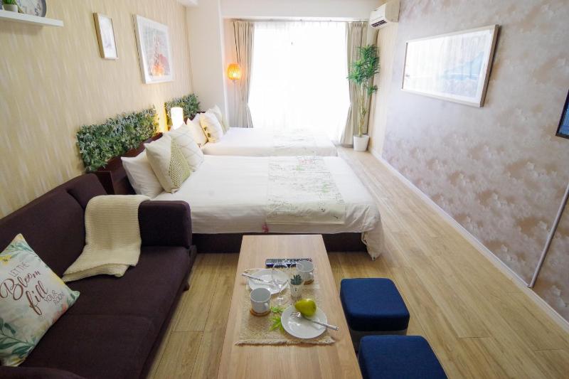 Nippombashi Art Hotel 505 2 — отель в Осаке, Япония