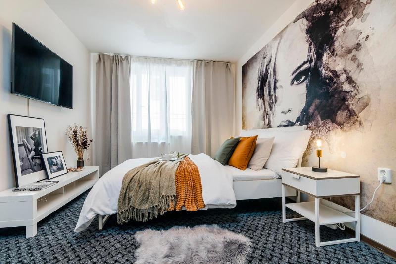 Цены на Romantic Apts Prague by Michal&Friends в Праге