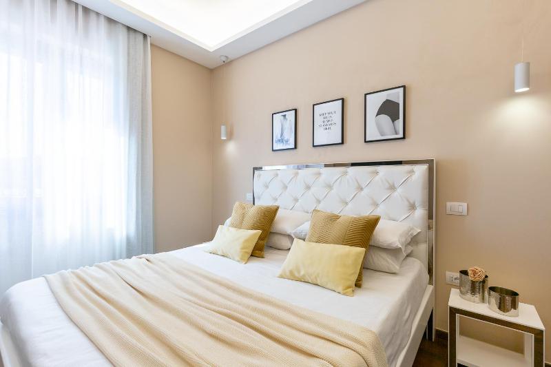 Club 57 a Cagliari - Lussuose camere vista mare