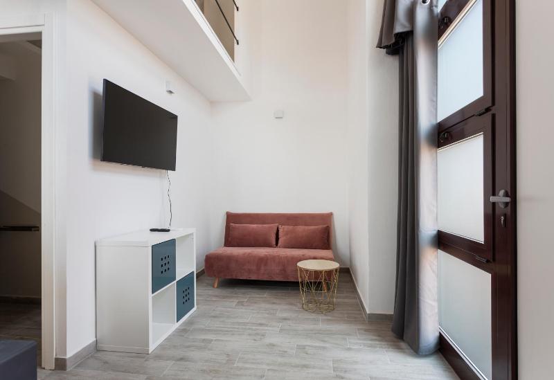 Цены на Lofty loft - Chiese в Милане