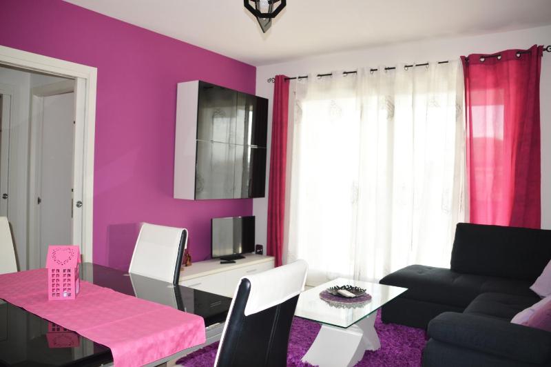Valery House a Olbia - Accogliente con Terrazza