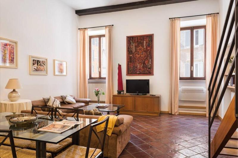 Idyllia -Teatro Pompeo Apartment — отель с удобным расположением в Риме