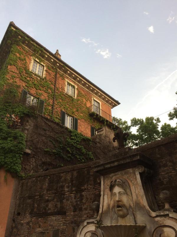 Campo de Fiori apartment Roma — комфортный отель в Риме