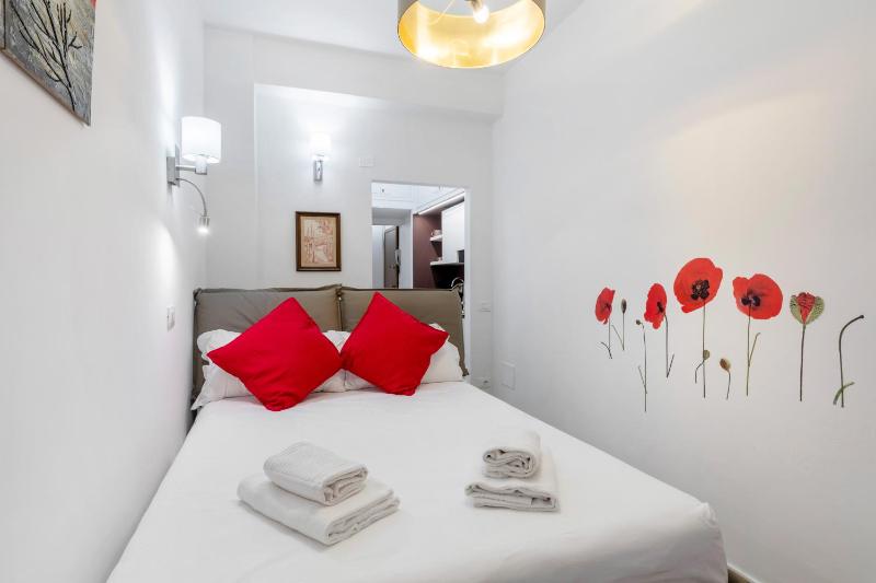 Room Fiore - Ponte Vecchio Mini Studio — забронировать отель в Флоренции