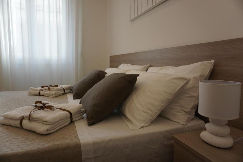 Цены на Azzisa Holidays Suite в Палермо
