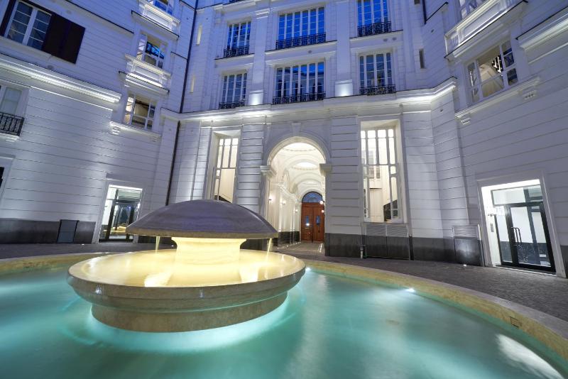 Цены на The One Napoli Luxury Apartment в Неаполе