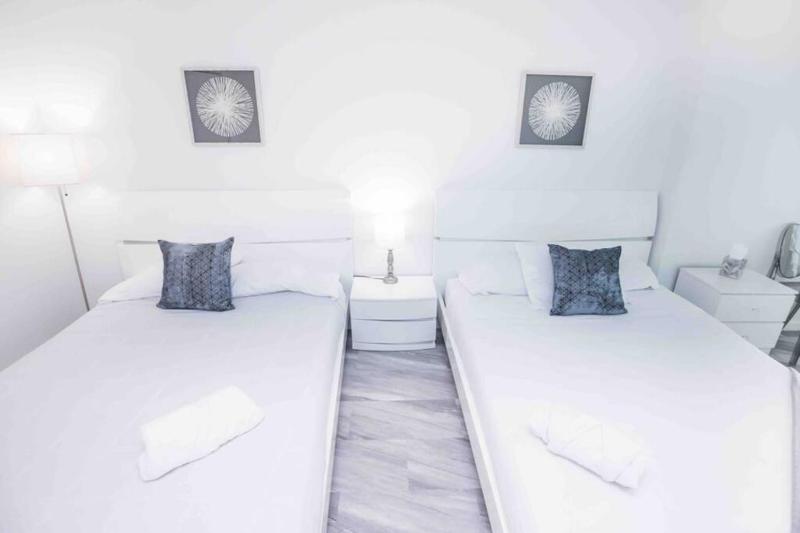 Цены на Spectacular Studio at Brickell, Free Parking в Майами