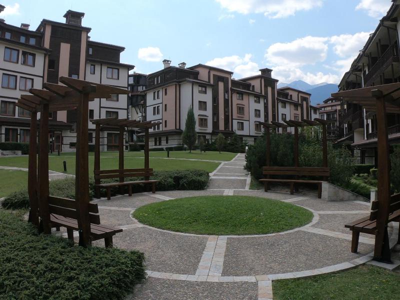 Bardarova Apartments Downtown Bansko — отель с удобствами в Банско
