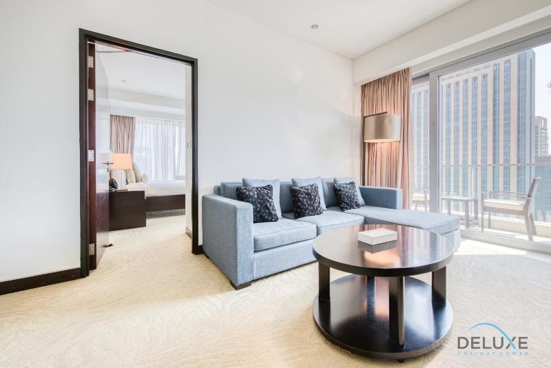 Pristine 1BR at The Address Residences Dubai Marina by Deluxe Holiday Homes — отзывы гостей и цены