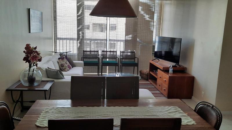 Цены на Apartamento confortavel no melhor de Copacabana. в Рио