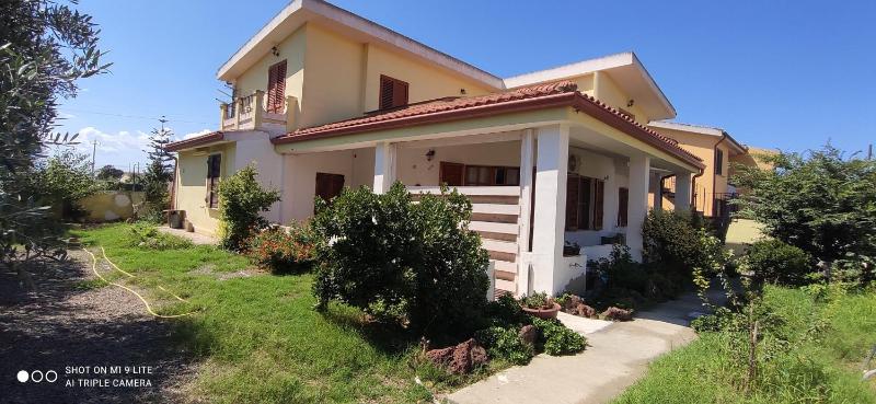 Casa Relax You and Me a Elmas - Oasi con giardino