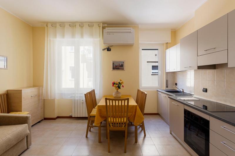 Serene Escape Apartment - Via della Torre — отель с удобным расположением в Милане