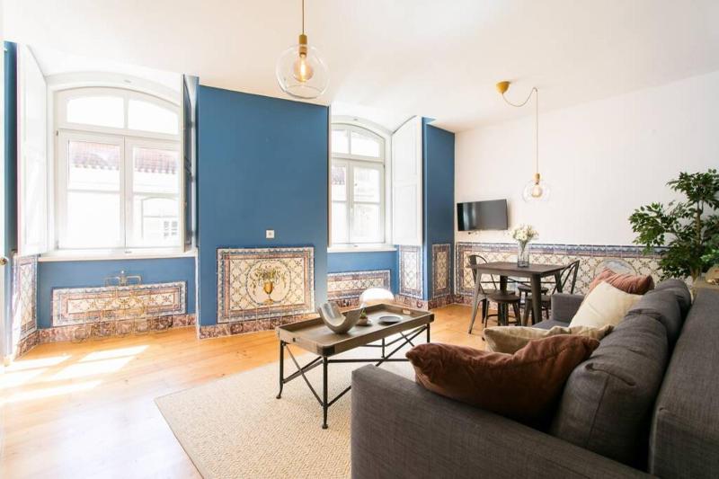 JP39 - Baixa 18th century tiles apartment with 2 bdr! — отель с удобствами в Лиссабоне
