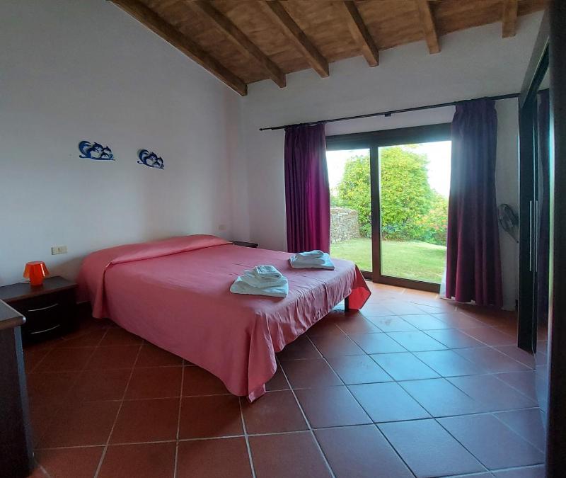 Villa Iris a Stintino - Incantevole villa vista stagno
