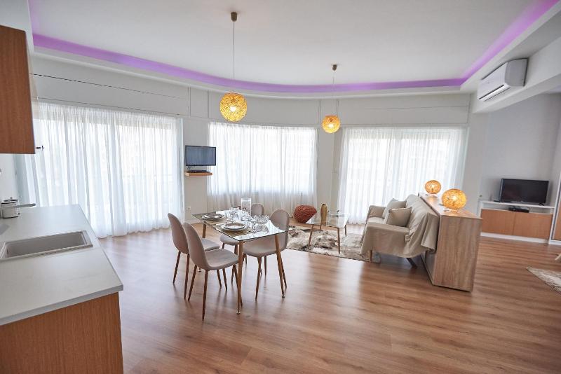 Цены на The EL GRECO spirit meets the Athenian luxury Apt1 в Афины