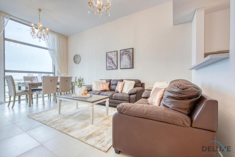 Fresh 2BR at Mudon Views 4 Dubailand by Deluxe Holiday Homes — комфортный отель в Дубае
