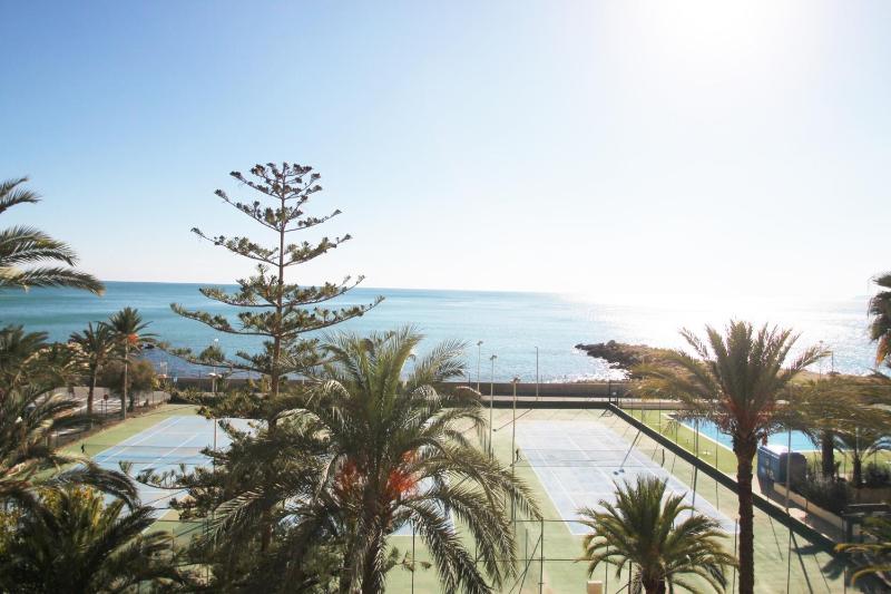CasaTuris Albufera playa A111 — отель с удобствами в Аликанте