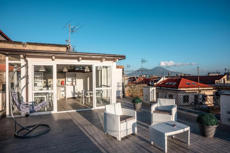Solarium al Duomo Rooms by Wonderful Italy — отель в Неаполе, Италия