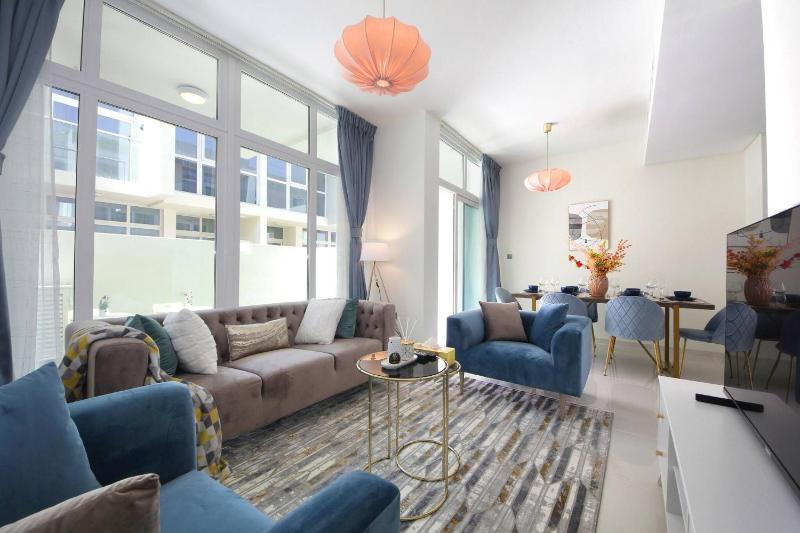 Amazing 3 Bhk Villa 25 Minutes From The Expo — забронировать отель в Дубае