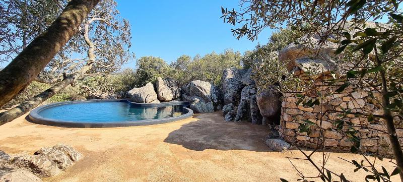 Lettu di Ita - Lussuosa villa con piscina e vista mare
