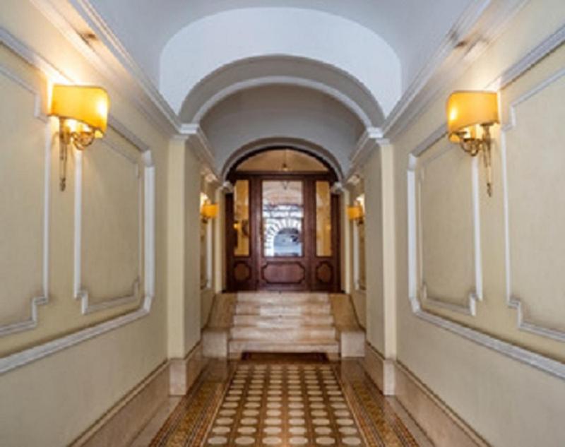 Цены на Veneto Holidays - Central Apartment in Via Veneto в Риме