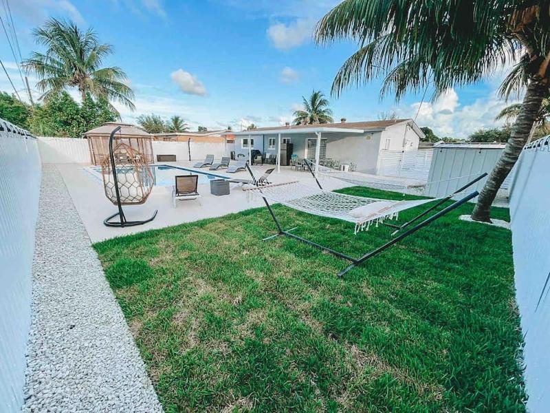 MIAMI PARADISE — отель с удобствами в Майами