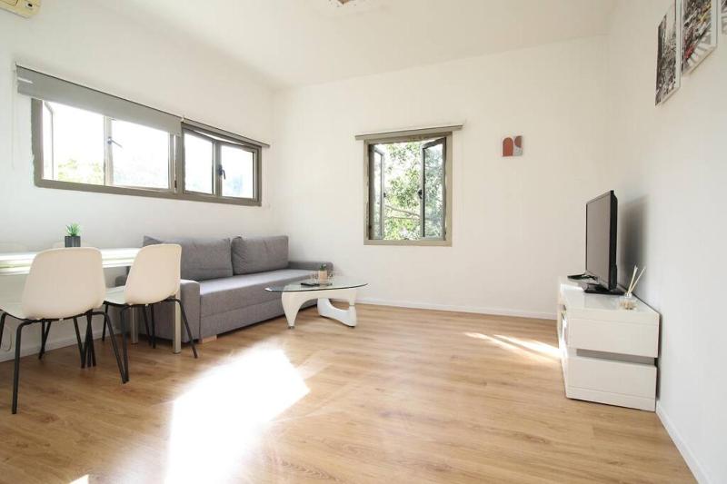Peaceful 1BD Apartment at Gordon street — отзывы гостей и цены