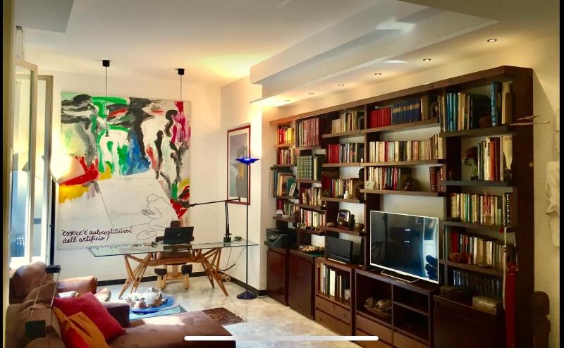 The travel lovers apartment — отель с удобствами в Милане