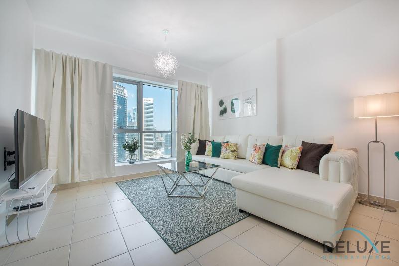 Full Marina and Ain Dubai Wheel View 1BR at The Point Dubai Marina by Deluxe Holiday Homes — забронировать отель в Дубае