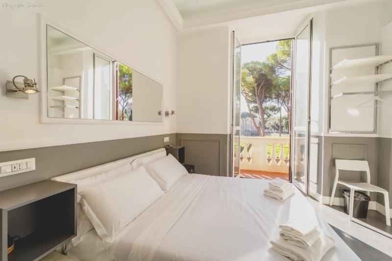 WE LOVE ROMA Guest House — отзывы гостей и цены