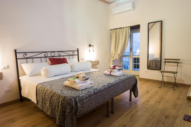 Neapolis Antica Guest House — отзывы гостей и цены