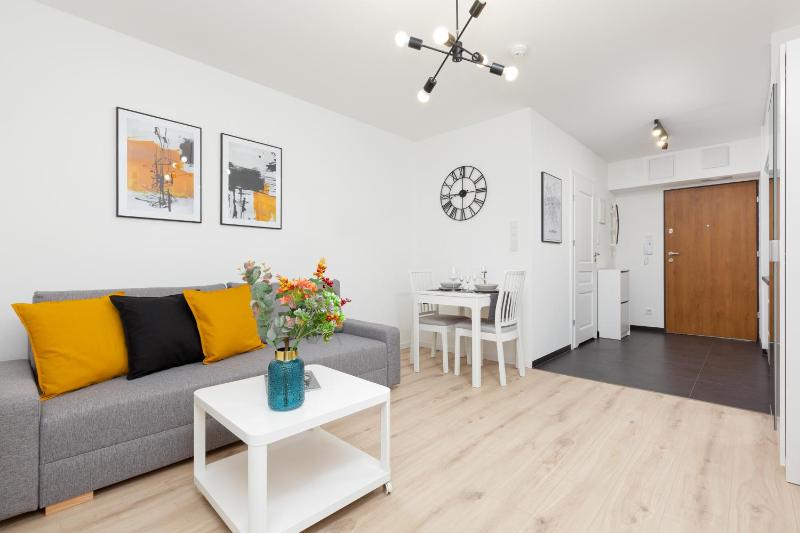 Nowa Grochowska Apartments by Noclegi Renters — забронировать отель в Варшаве