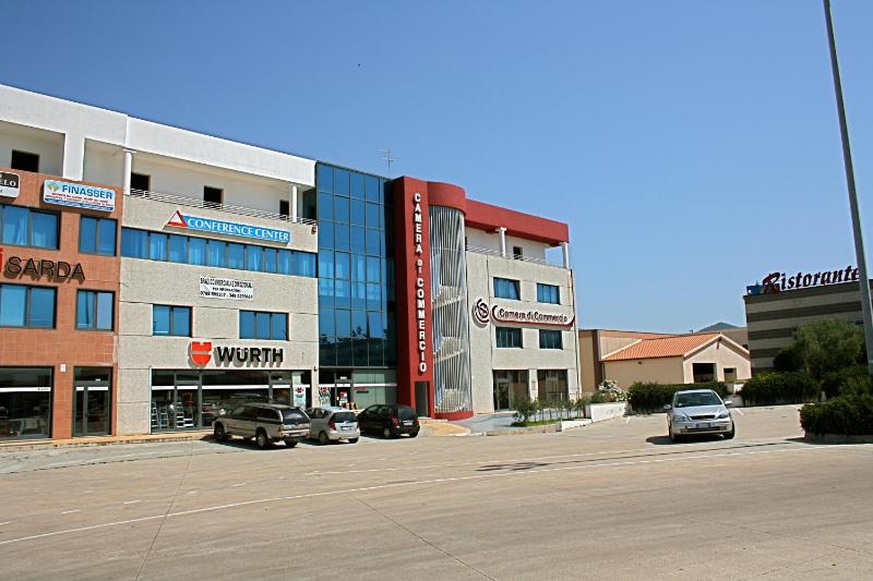 Delta Rooms a Olbia - Moderno hotel con terrazza panoramica
