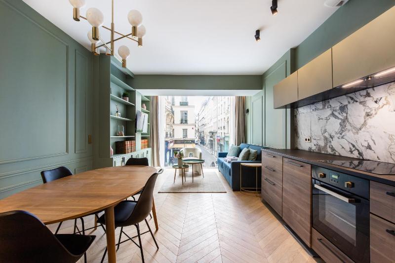 CMG Tres bel appartement lumineux Montorgueil Sentier — забронировать отель в Париже