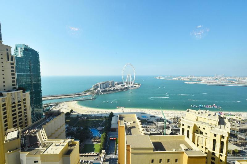 Luxury 2BR Apartment in JBR Beach - Upgraded - JNK — отель в Дубае, Объединенные Арабские Эмираты