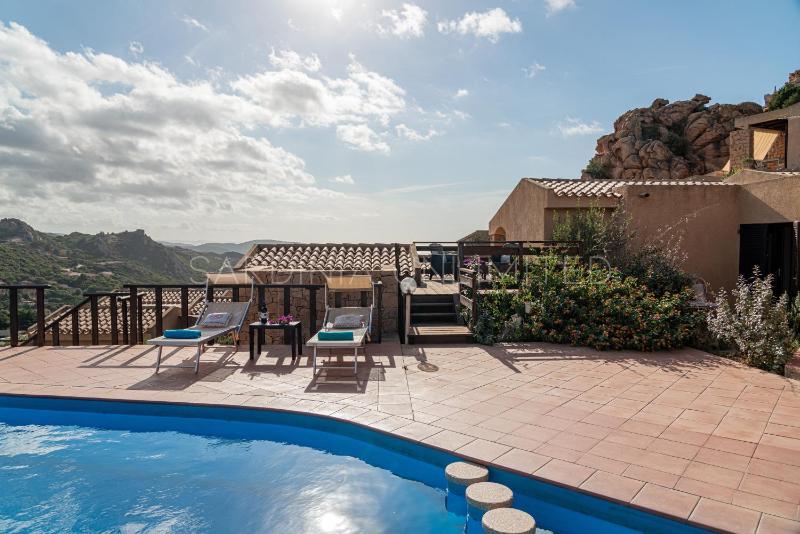 Violetta 2 a Costa Paradiso - Elegante Villa Vista Mare