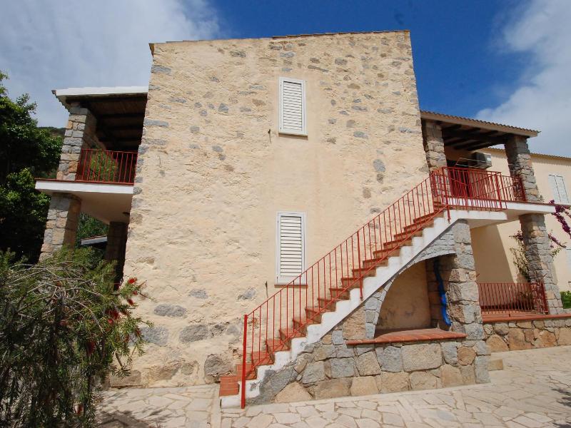Is Murtas-1 a Cardedu - Confortevole Appartamento