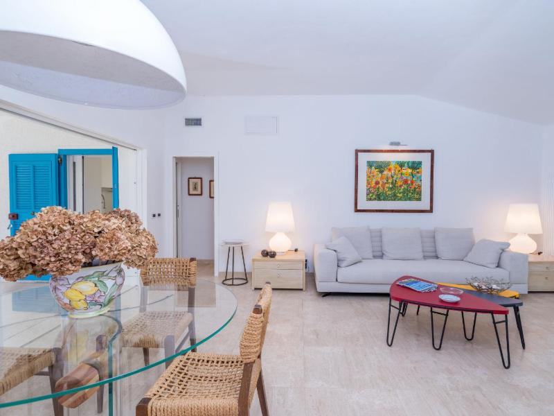 Capichera ad Aglientu - Lussuosa Villa Fronte Mare