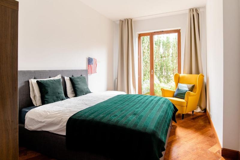 Mokotow, apartment with terrace, greenery and near the airport! — отель с удобным расположением в Варшаве