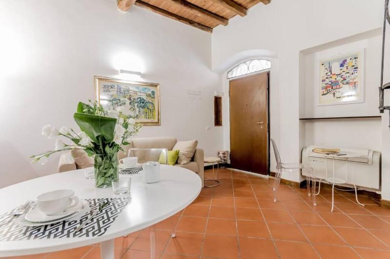 Cozy Apartment Della Purificazione 68 — комфортный отель в Риме