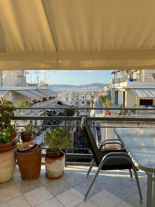 Beautiful view - 2 bedroom apartment — отель в Афины, Греция