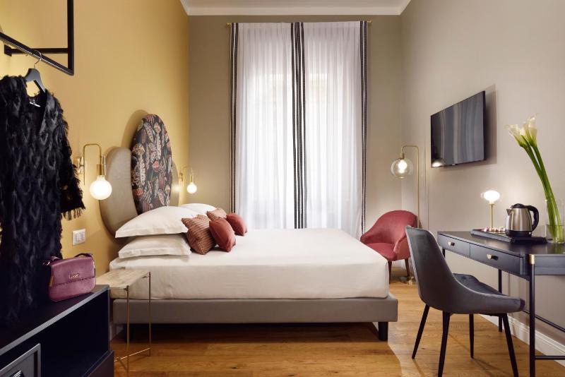 Dimora ai Fori - Guest House — комфортный отель в Риме